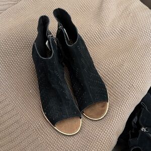 Toms Black Peep-Toe Ankle Booties